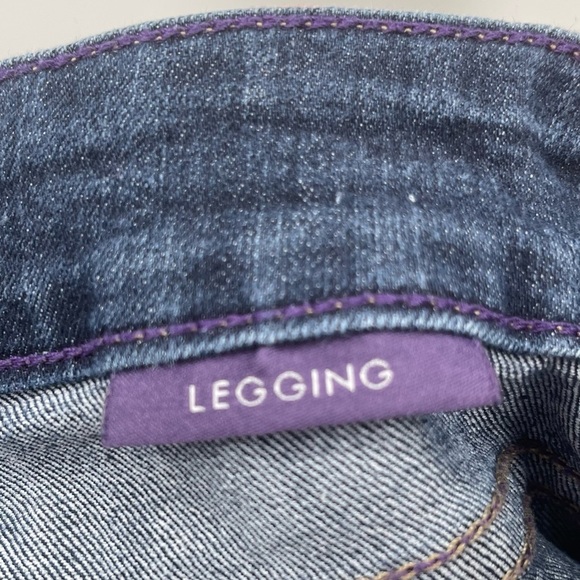 NYDJ Dark Wash Legging Style Jeans Size 6 - Picture 8 of 11